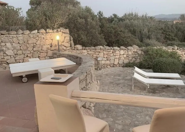 I Massi 2 Con Terrazze Nel Villaggio Piras *