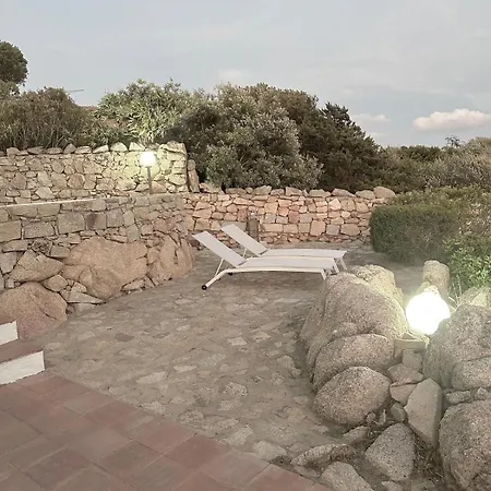 I Massi 2 Con Terrazze Nel Villaggio Piras Tatil Evi La Maddalena (Sassari)