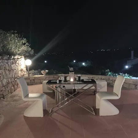 펜션 I Massi 2 Con Terrazze Nel Villaggio Piras *