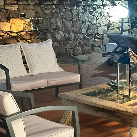 Σπίτι διακοπών I Massi 2 Con Terrazze Nel Villaggio Piras Λα Μανταλένα